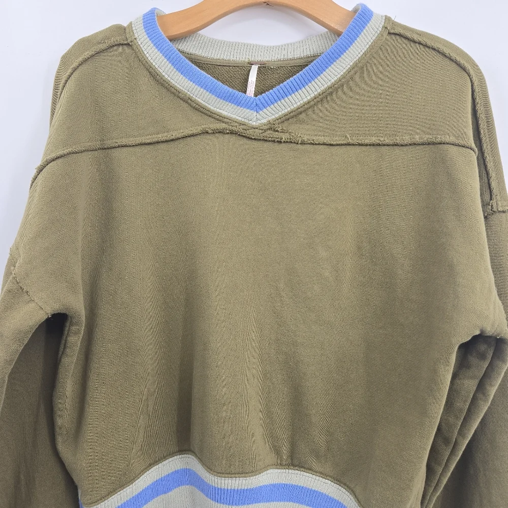 Free People Rio Sweatshirt Seaweed Green‎ Combo